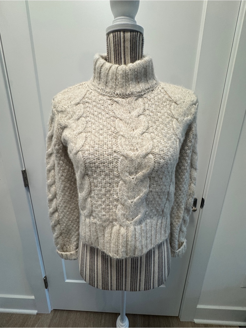 American Eagle Outfitters Cream Cable Turtleneck Sweater